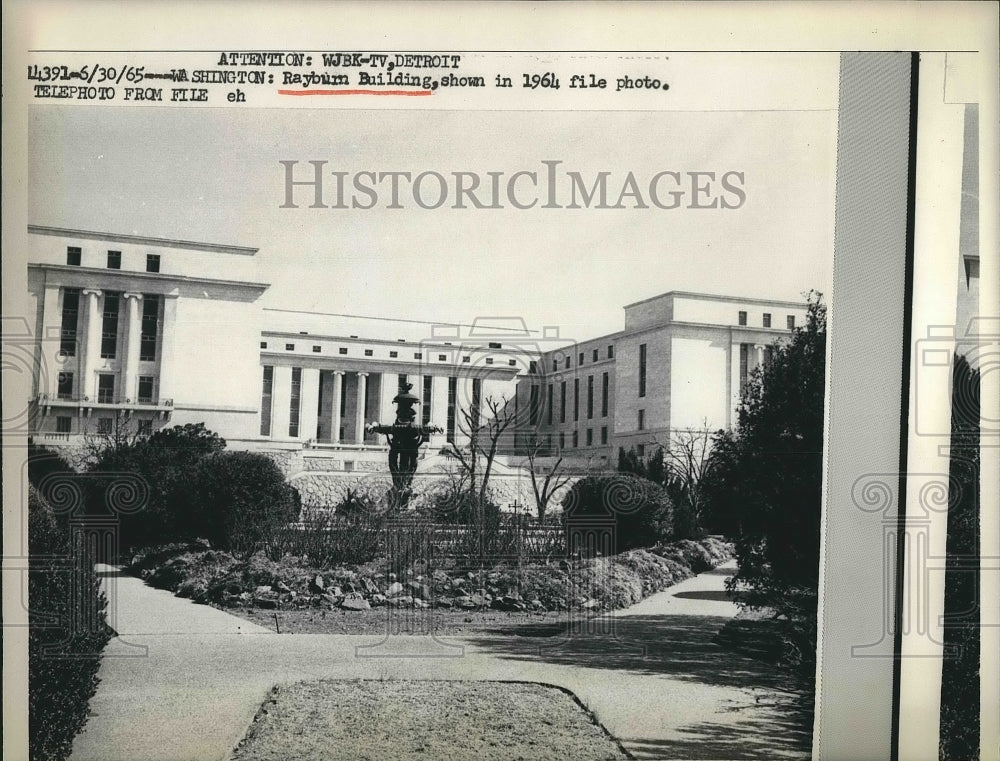 1965 Copy of 1964 Rayburn Building Exterior Fountain Entrance - Historic Images