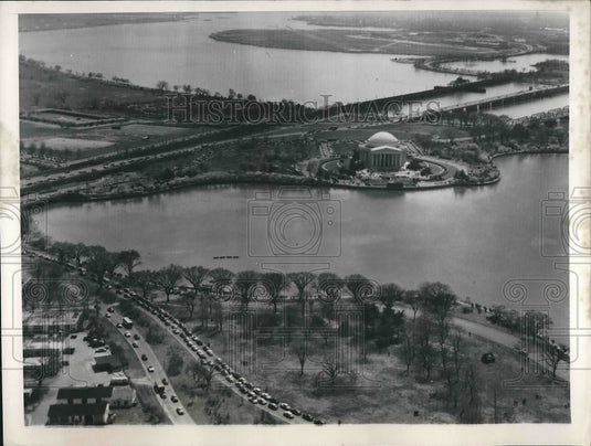 1954 Aerial view of Washington Memorial in D.C.  - Historic Images