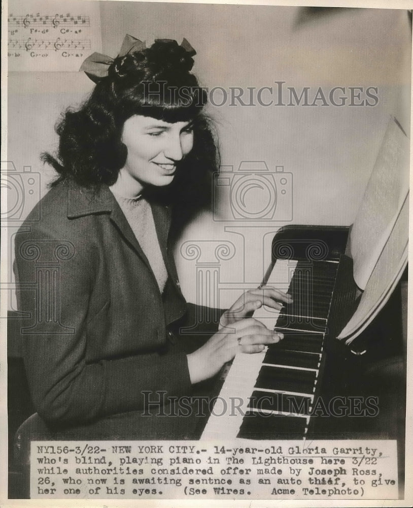1947 Gloria Garrity Blind Piano Player Lighthouse  - Historic Images