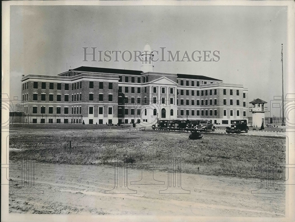 1938 Press Photo Springfield US Medical Center Administration Building - Historic Images