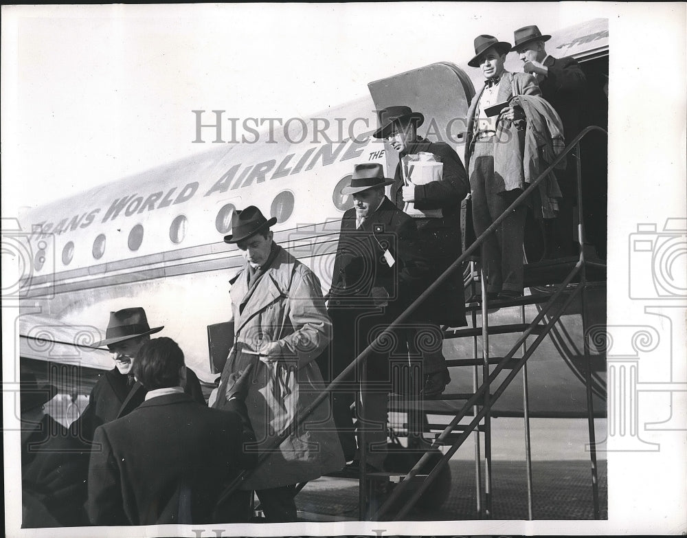 1946 Reporters Photographers Arrive At Rome Ciampino Airport - Historic Images