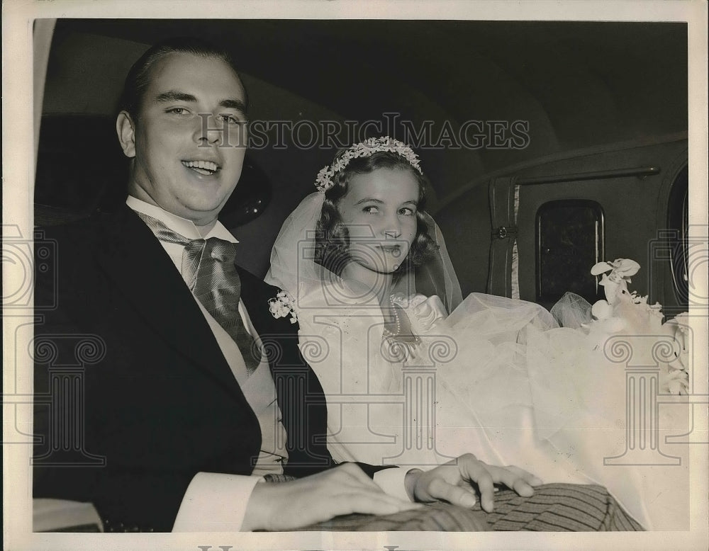 1940 Press Photo Mr &amp; Mrs Robert Adams Glaenzer Married - Historic Images