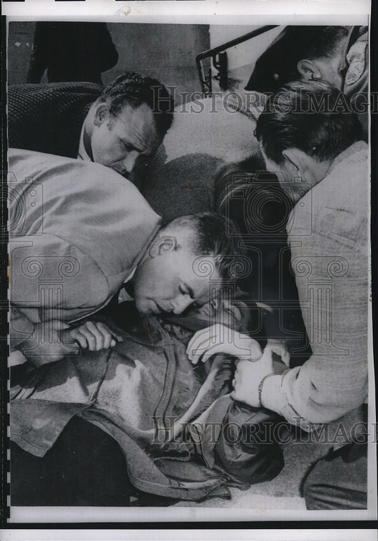 1959 Press Photo John Outzman Shot Morris HIgh school Bronx - Historic Images
