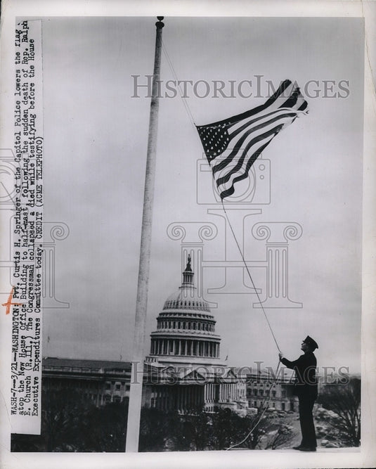 1950 Press Photo Private Curtis H Springer Capitol Police New House Office - Historic Images