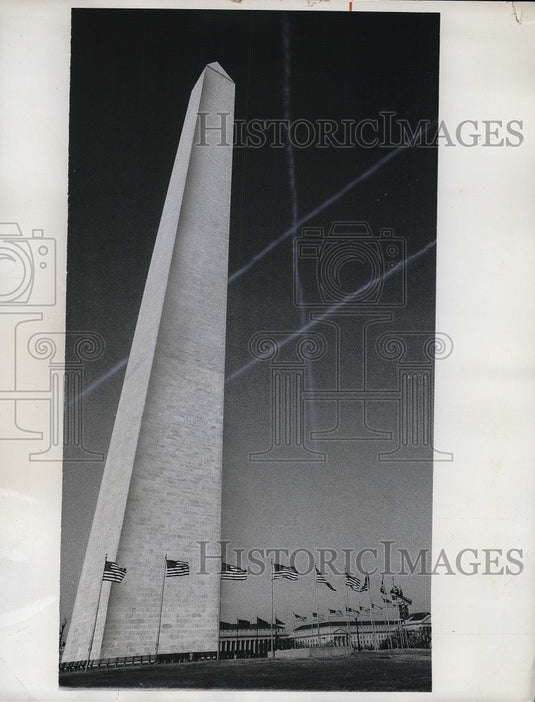 1970 Jet Exhaust Patterns In Sky Near Washington D.C. Monument - Historic Images