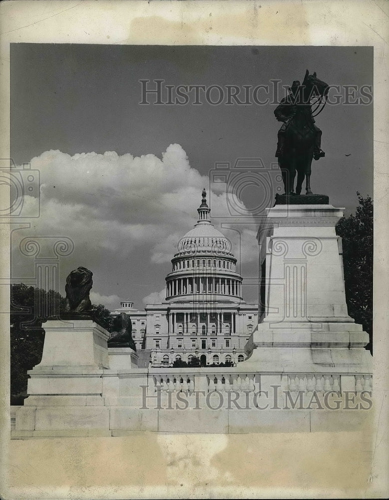1939 Grant's monument in Washington D.C.  - Historic Images