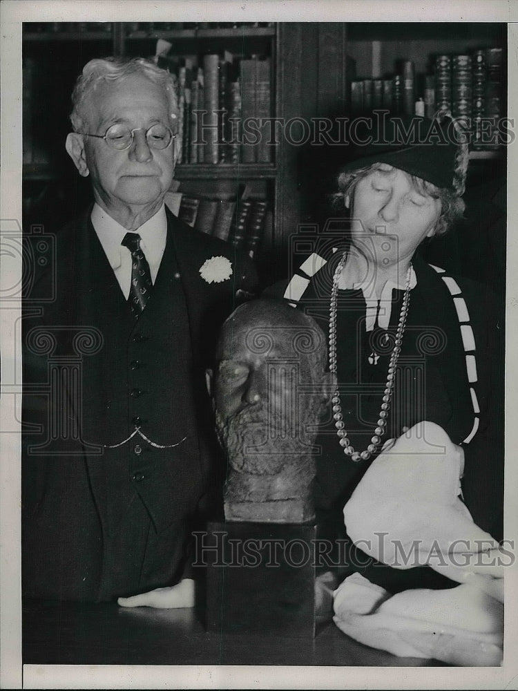 1937 Press Photo Frederic Cyrub Leubuscher &amp; Anne George Demille At Princeton - Historic Images