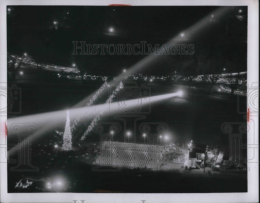 1954 Press Photo Aerial View From Washington Monument Christmas Tree Ceremony - Historic Images