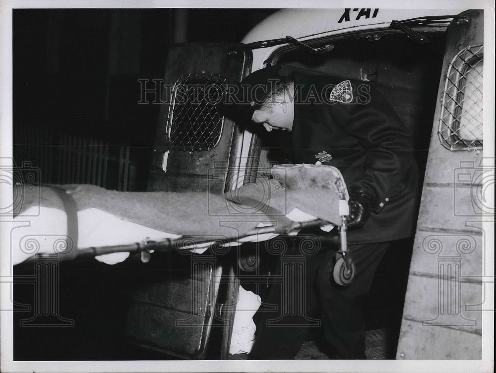 1955 Bodies Of Mattie Hightire &amp; Linda Joyce Jackson Leaving Scene - Historic Images