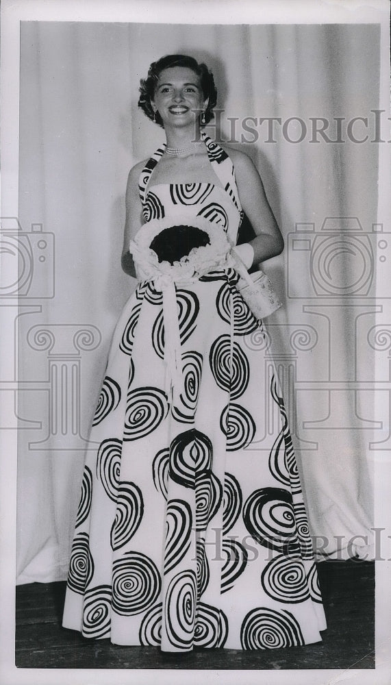 1953 Press Photo Elyane Carois, Belgium Ambassador of Beauty for Ms.Universe. - Historic Images