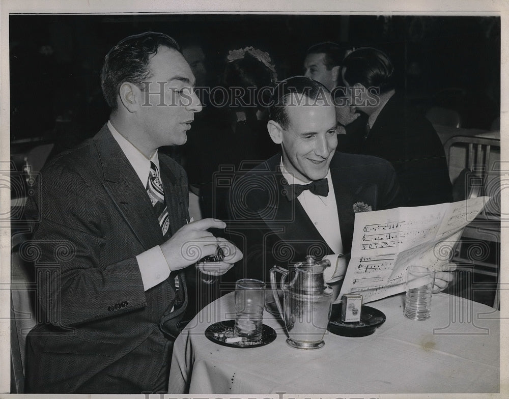 1940 Cy Manes &amp; band leader Larry Clinton  - Historic Images