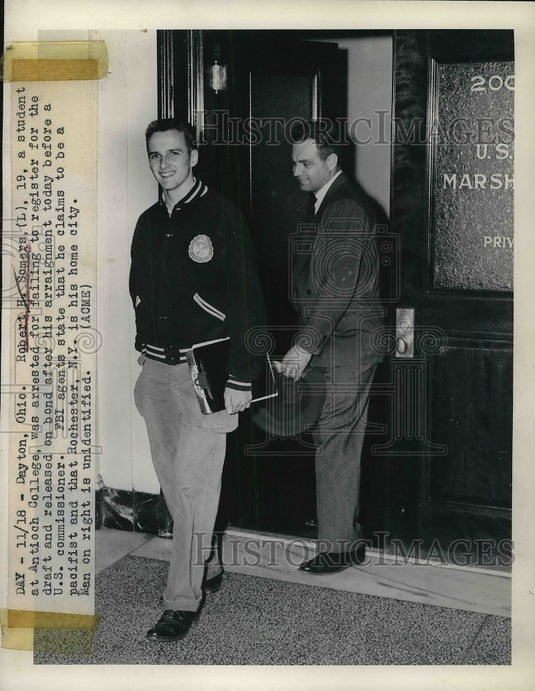 1948 Dayton, Ohio Robert Somers areested for draft dodging - Historic Images
