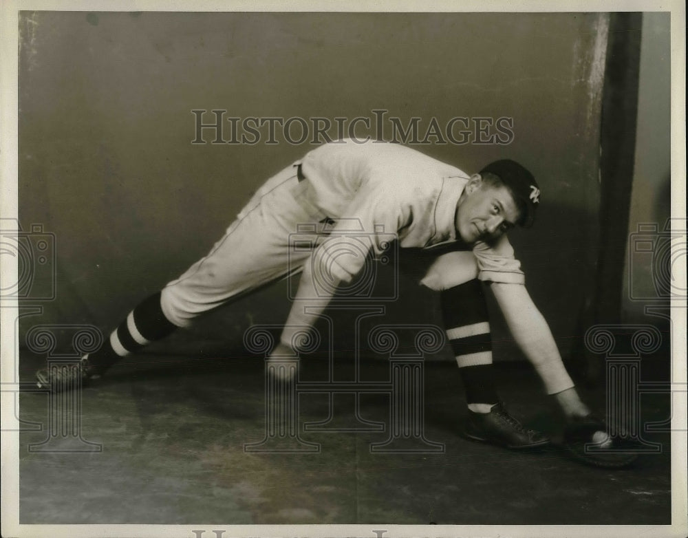 1930 Press Photo Frank Nemeth 1st Baseman For Class A White Motors - nea95868-Historic Images