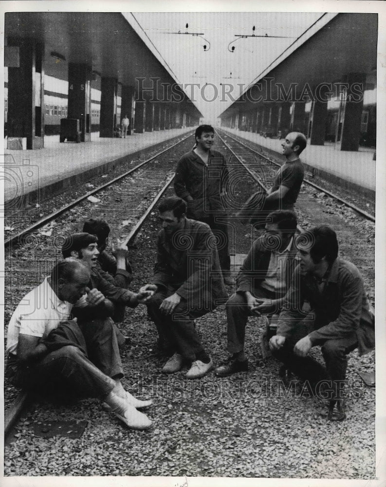 1969 Railroad porters on strike in Italy  - Historic Images