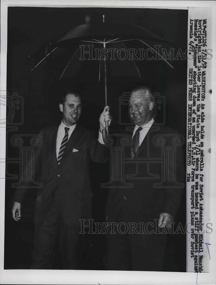 1958 Press Photo Soviet Amb. Mikhail Menshikov &amp; an aide in D.C. - Historic Images