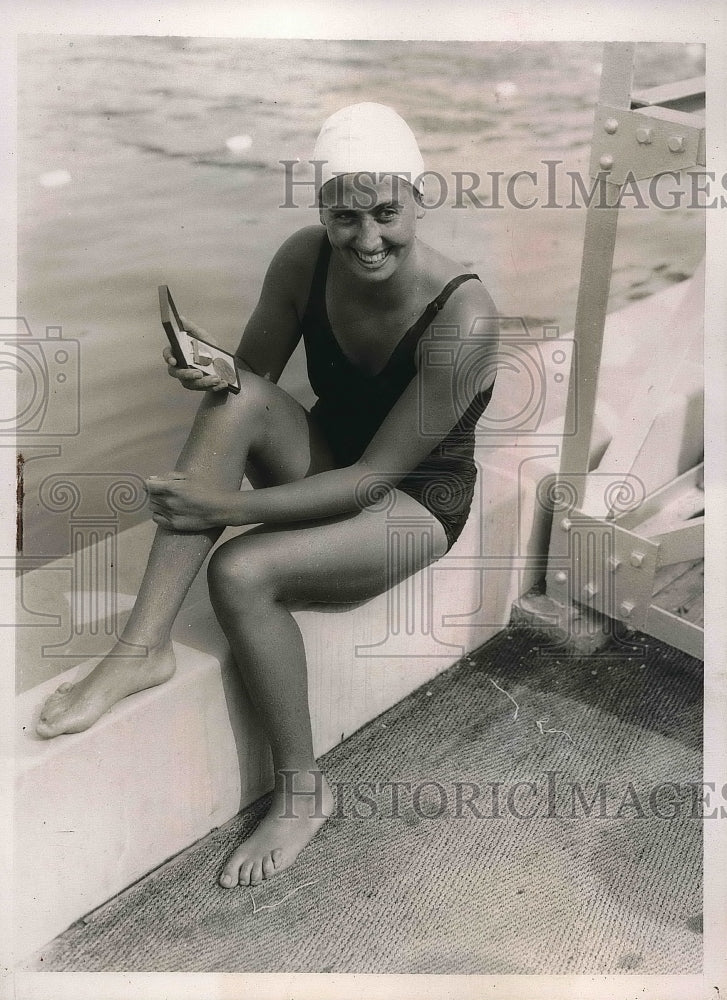 1935 Press Photo Leonore Kight at Natl AAU swim championships - nea96272 - Historic Images