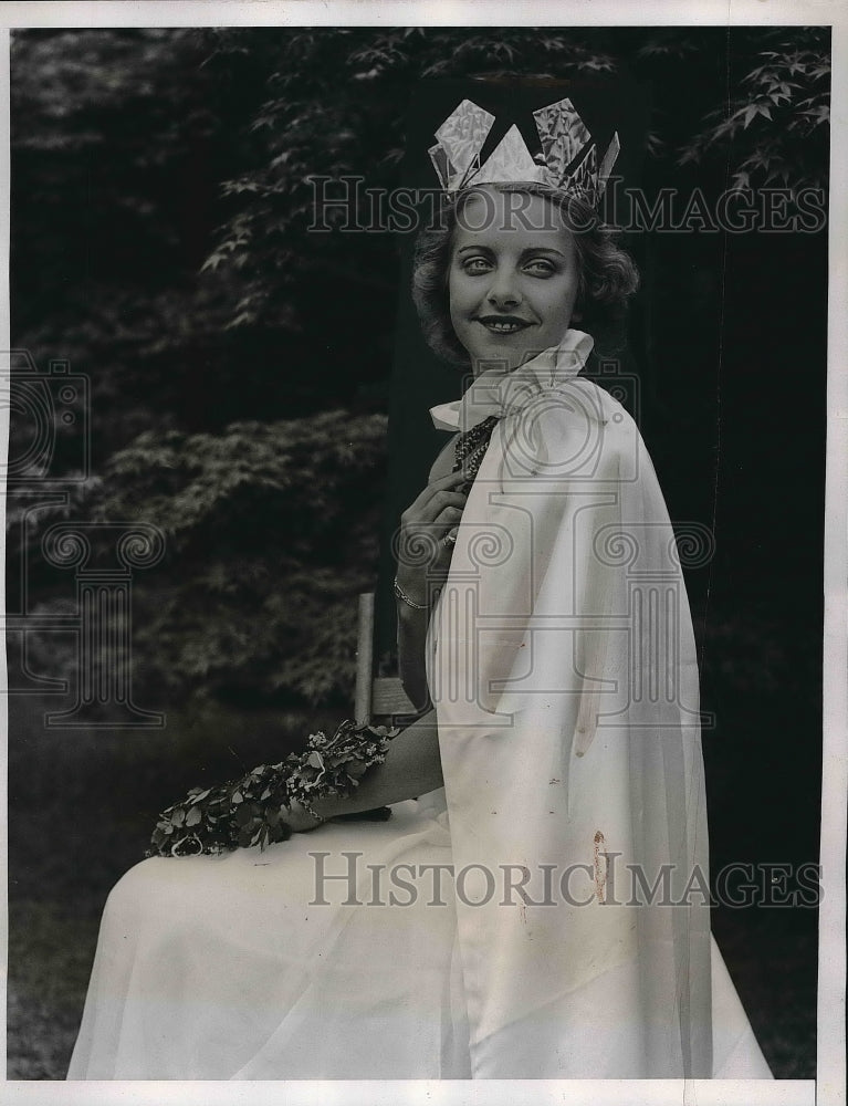 1935 Press Photo Ellen Morgan Queen of Annual Mayday Fete Beaver College - Historic Images