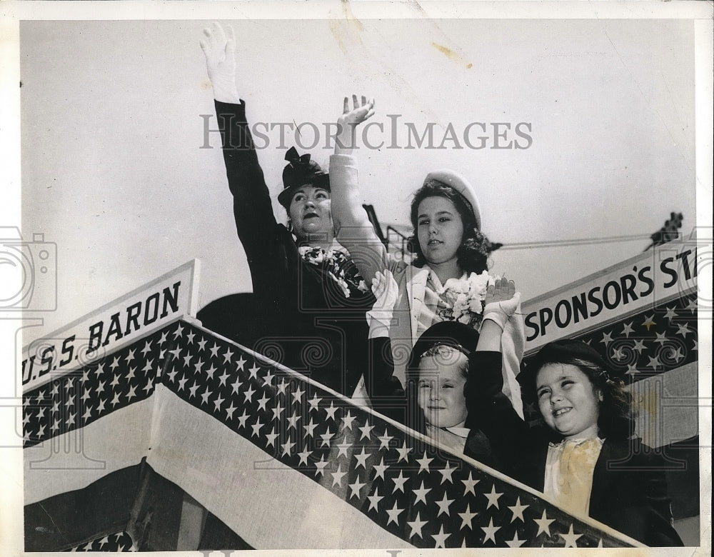 1943 Family of Lt Cmdr R Swan Baron in N.J.on ship named for him - Historic Images