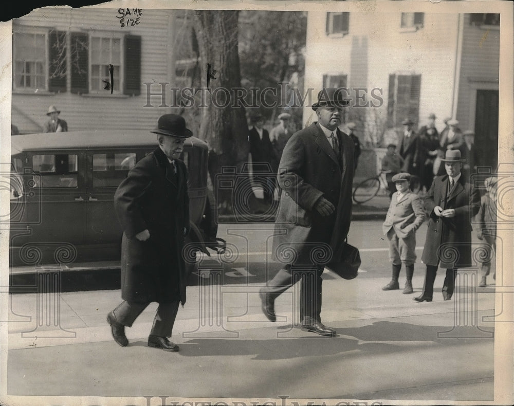 1927 Press Photo Judge Webstern Thouy heads to court - nea97123 - Historic Images