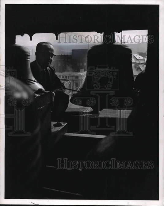 1969 Robert Stranahan ringing a bell  - Historic Images
