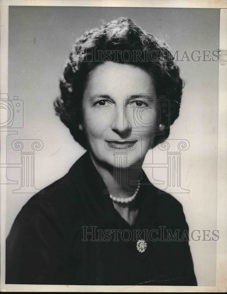 1959 Hannah Simons, Newspaper Writer, Author of Children's Book - Historic Images