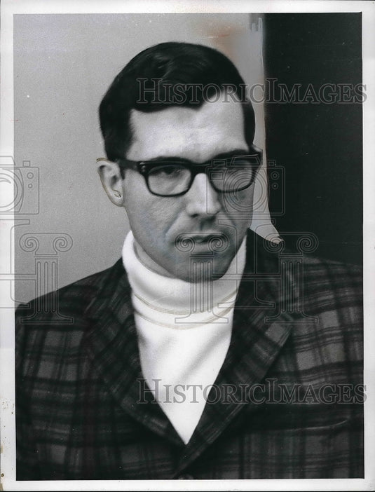 1969 Press Photo Mr Richard Schneider - nea97311 - Historic Images