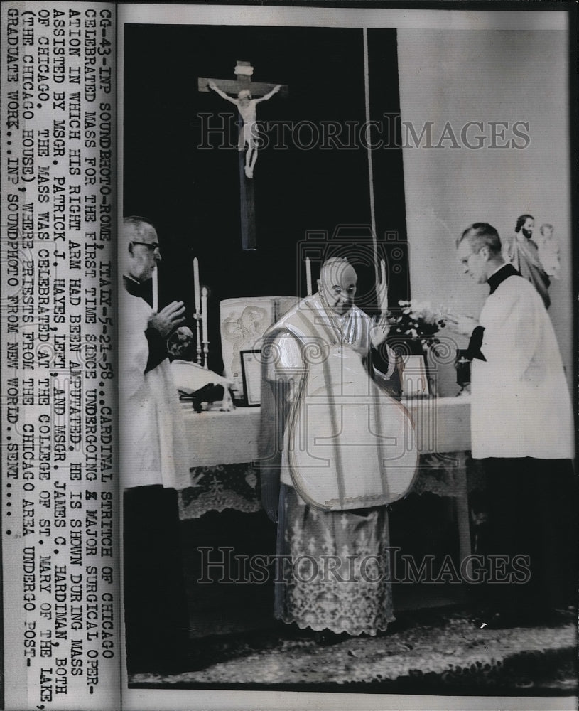 1958 Press Photo Cardinal Stritch of Chicago Celebrating mass - nea97342-Historic Images