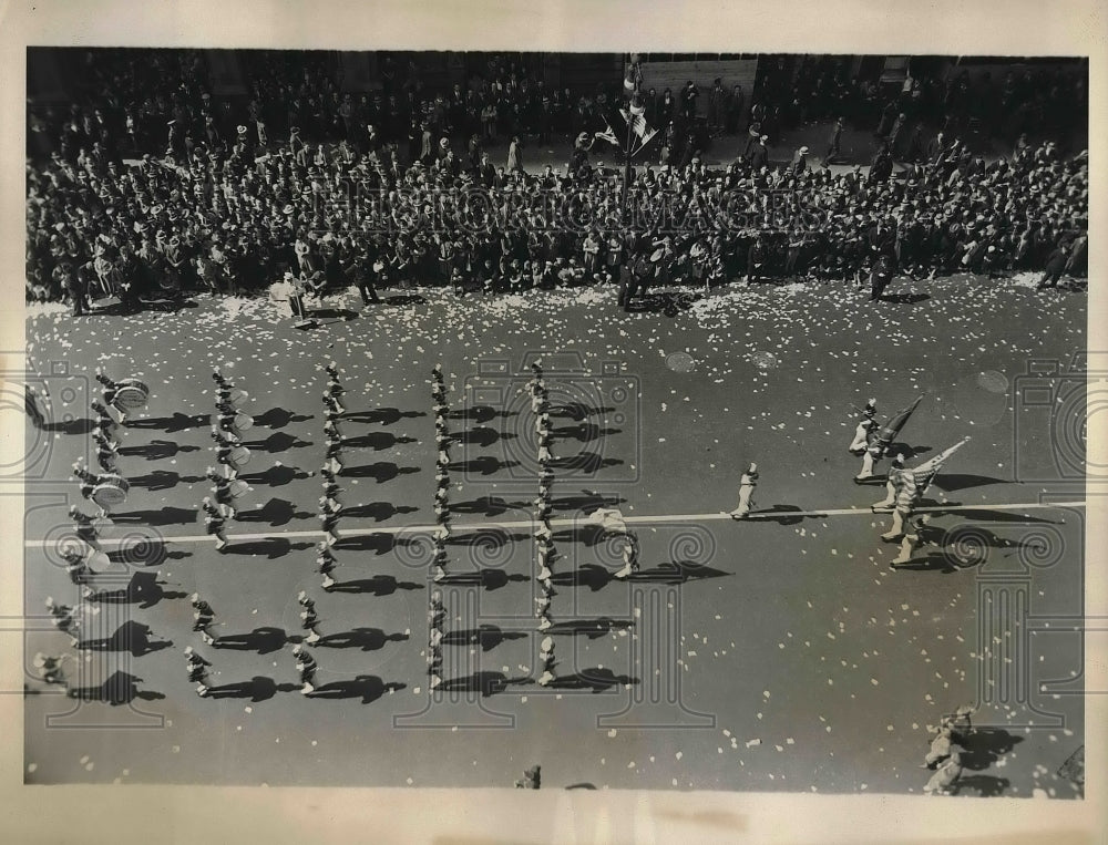 1937 American Legion Parade, Fifth Avenue, New York City  - Historic Images