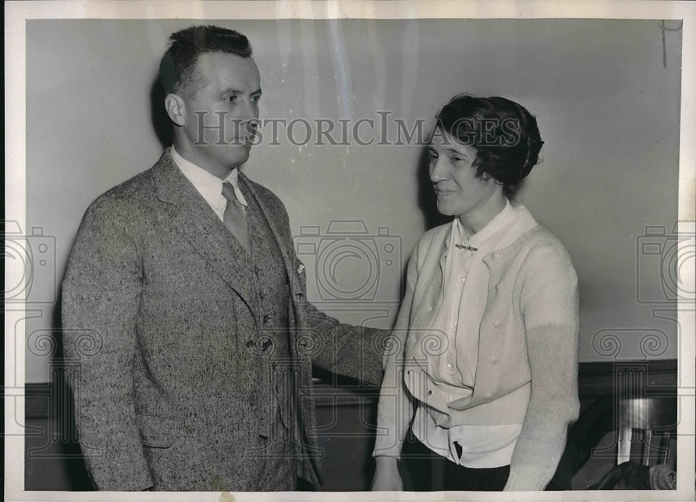 1938 Press Photo Mr Mrs Robert Guex at Federal Investigation of McKeeson Robbins - Historic Images