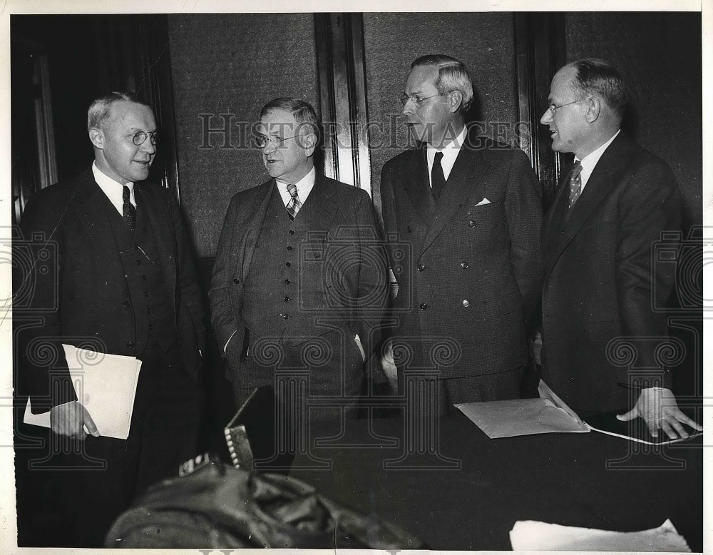 1935 Press Photo PWA Officials Appear Before Senate Apporpriations Committees - Historic Images