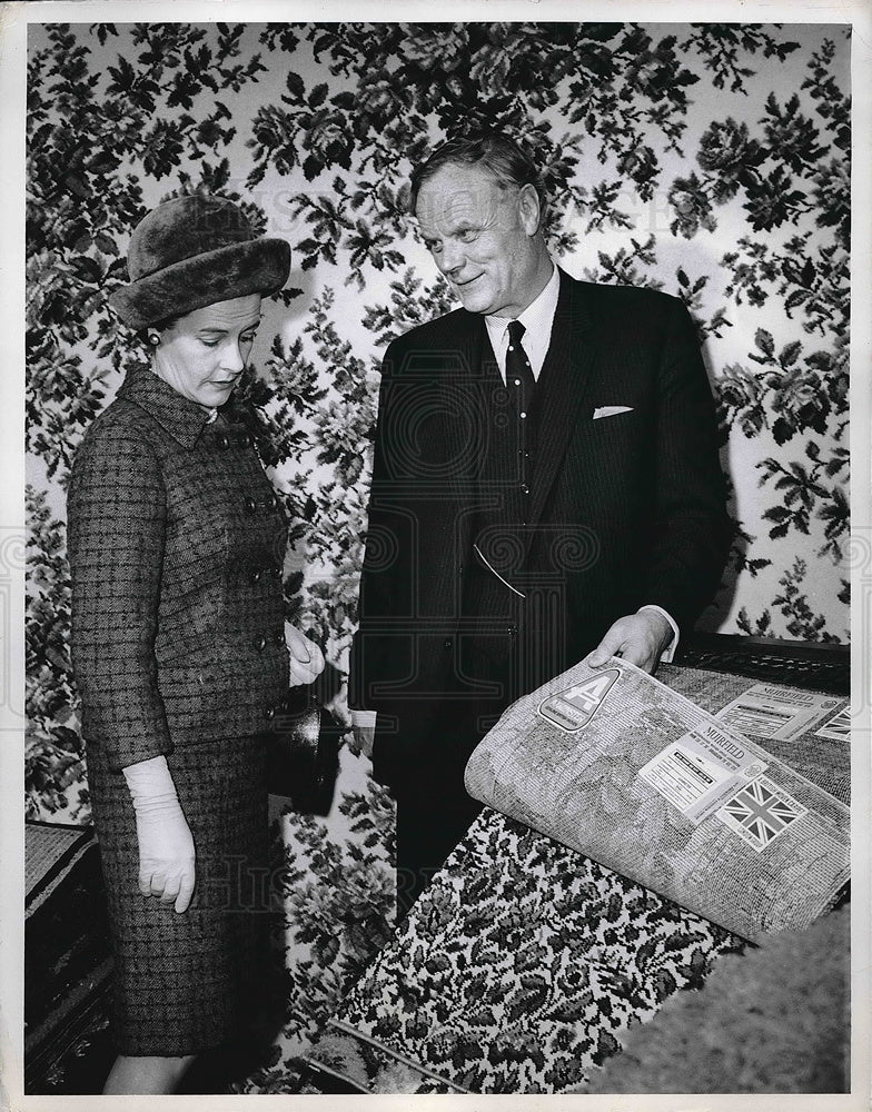 1967 Sir Patrick and Lady Dean at British Carpet Exhibition in NY - Historic Images