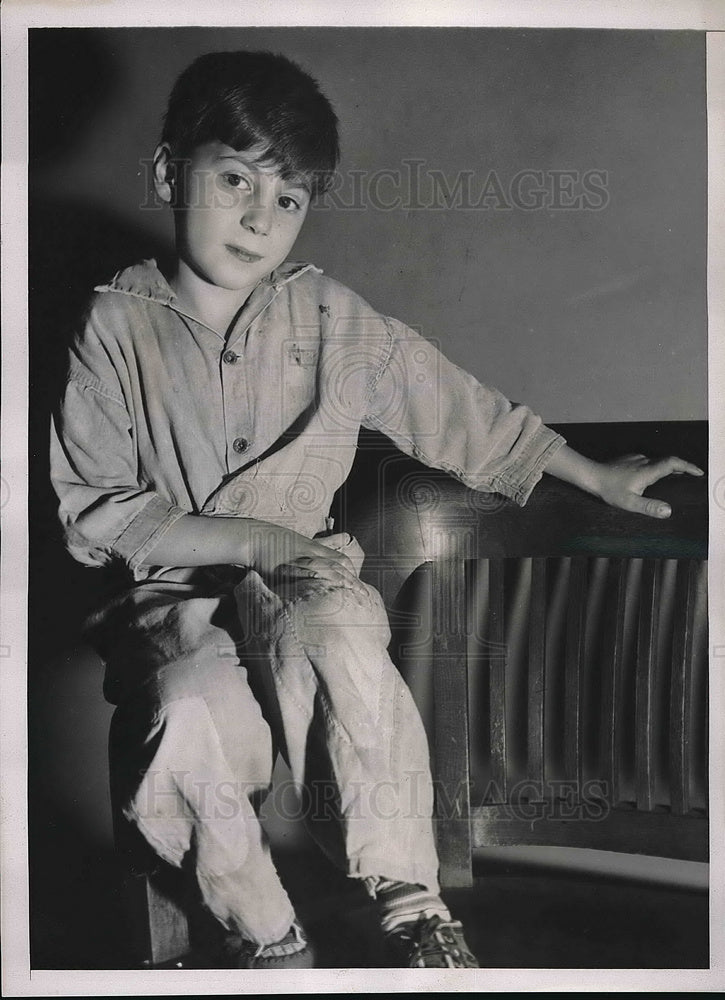 1938 'missing' 7 yr old Peter Gigliobianco turns up in Washington DC - Historic Images