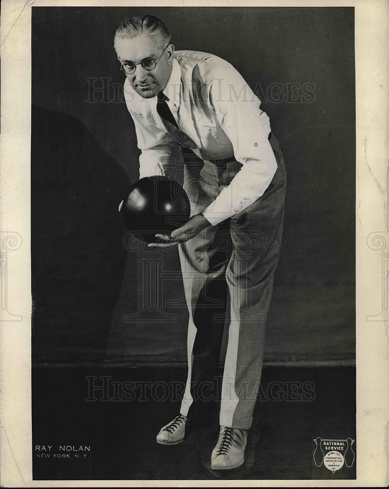 1935 Press Photo bowler Ray Nolan - Historic Images