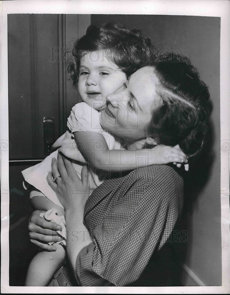 1950 Press Photo British ballet dancer Brenda Marian Julier & daughter Michaela - Historic Images