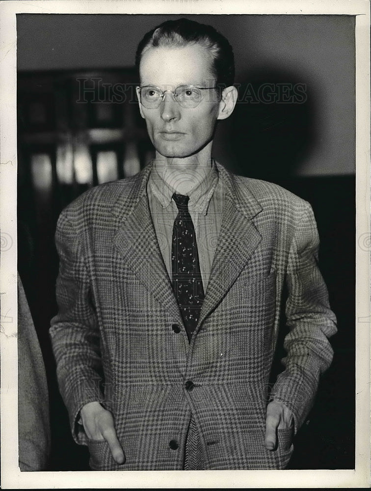 1943 La, Calif. Courtney Fred Rogers, gets ga scahmber for murder - Historic Images