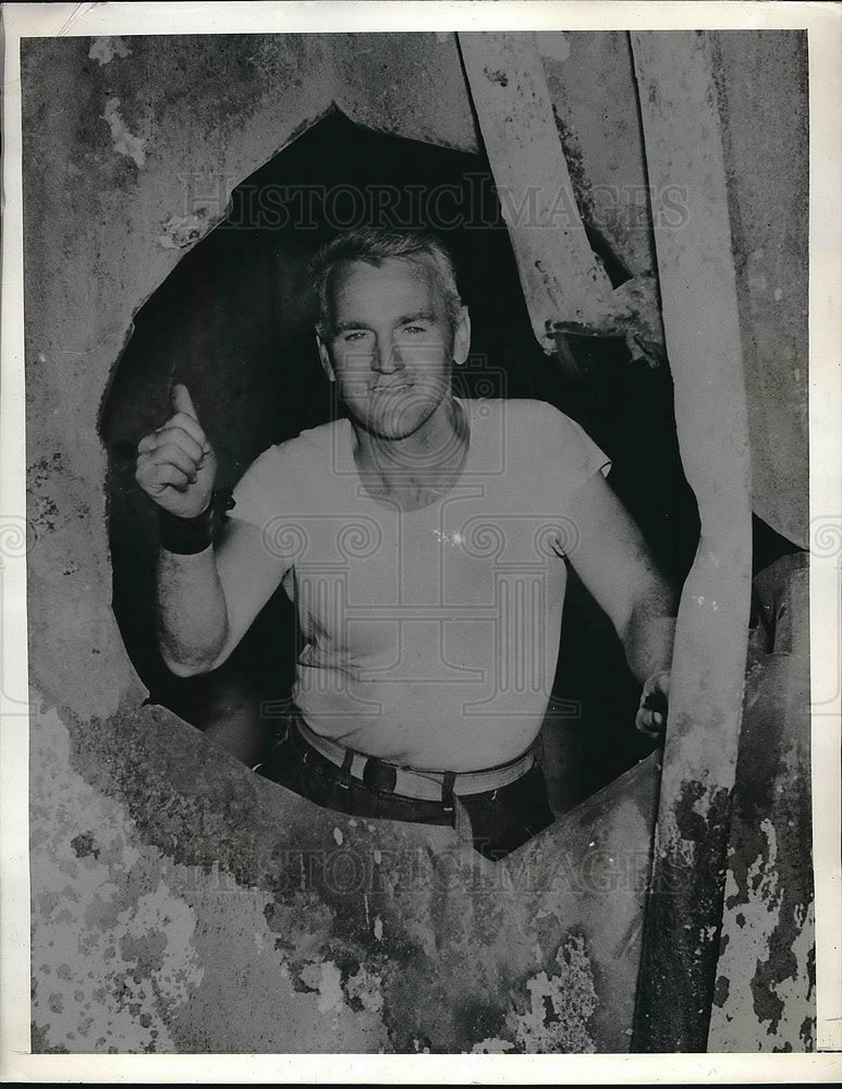 1942 Mobile, Ala. Whitey Caldwell aboard ship that was torpedoed - Historic Images
