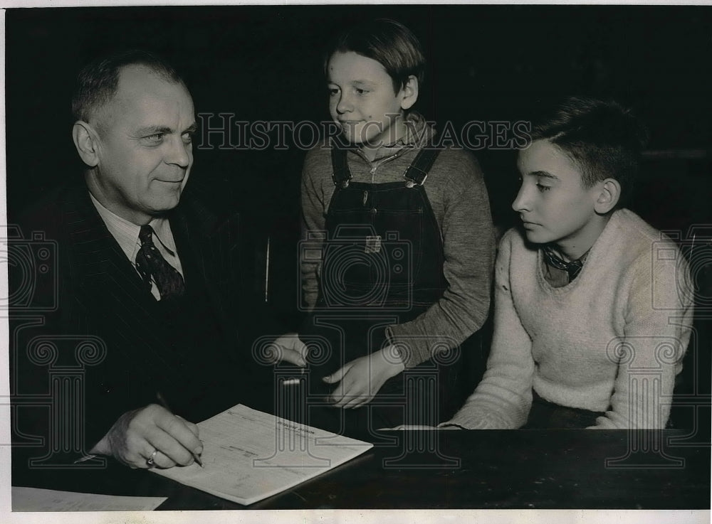 1938 Alvin Lundahl, Andrew Cooper, Raymond Delvalley, Car Theft - Historic Images