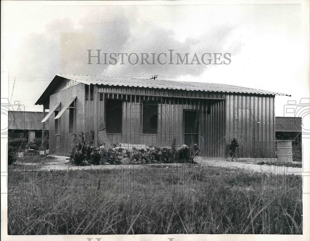 1957 Press Photo housing project home for government workers on Biak - Historic Images