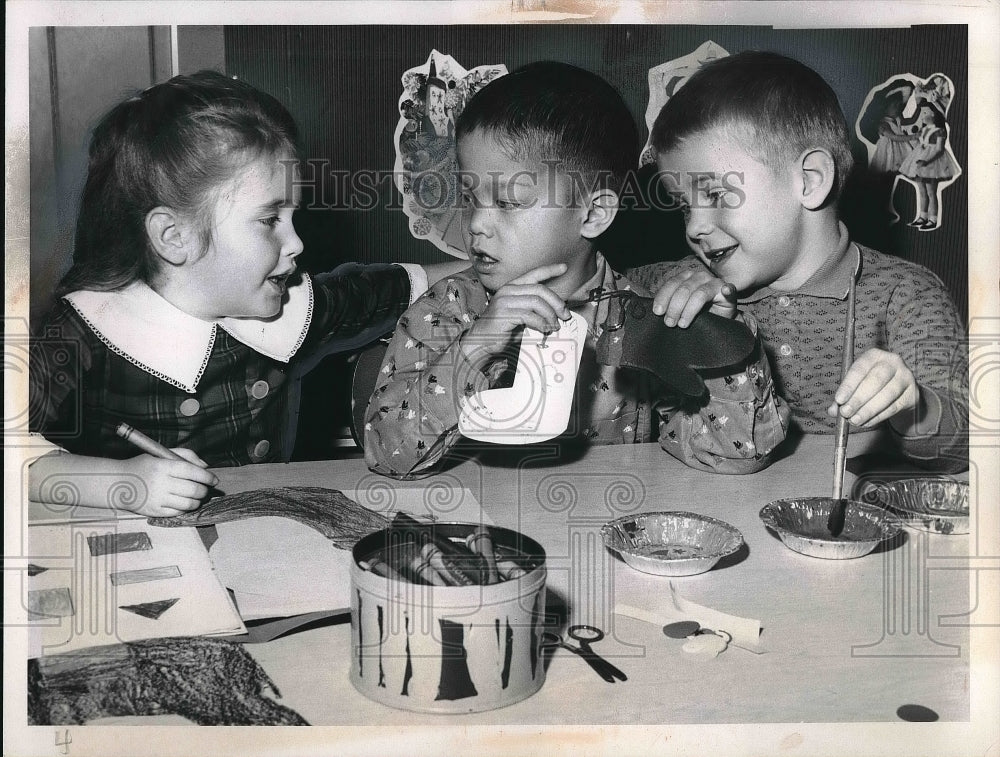 1960 Press Photo Shawn Burns, Robbie Tanaka, &amp; Chris Eppig of Roxboro Elementary-Historic Images