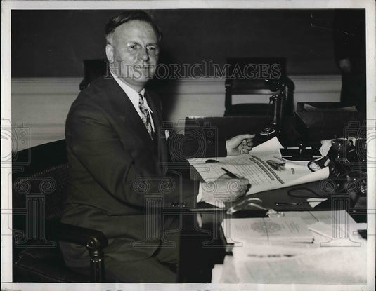 1933 Press Photo J.F.. O'Connor of Los Angeles California - nea98768 - Historic Images