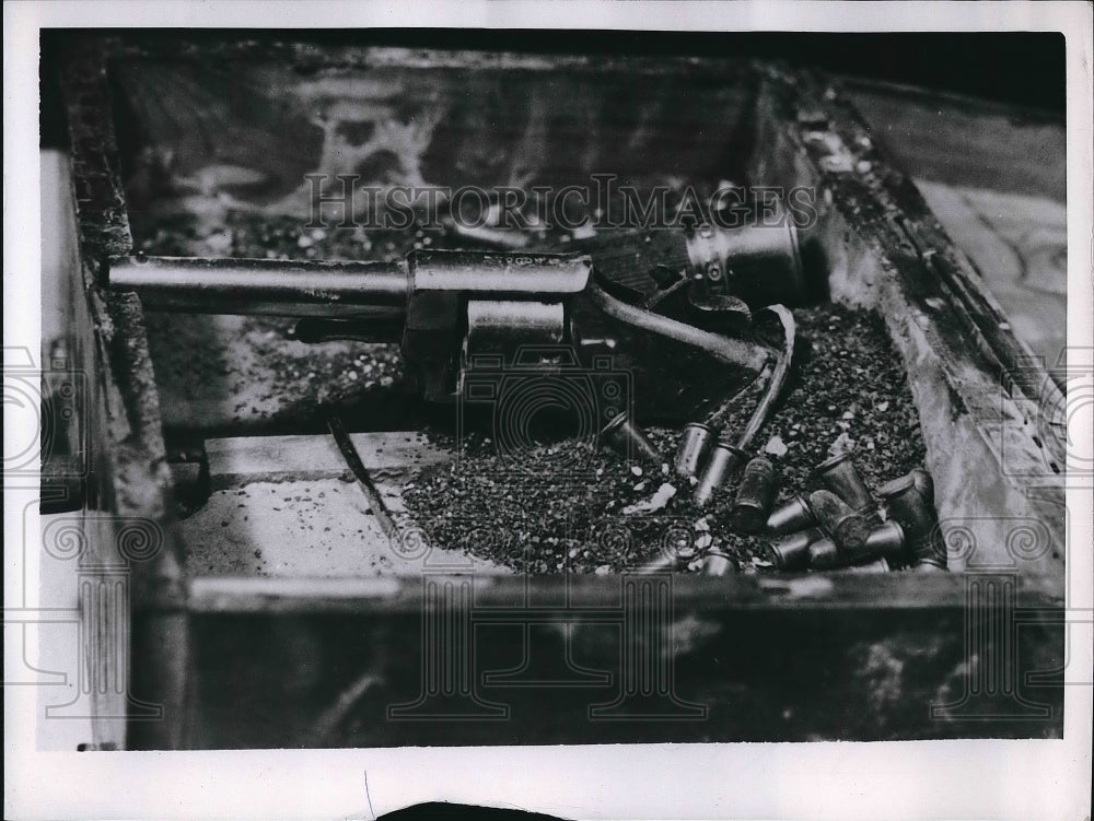 1955 Gun from a rejected suitors set off lethal explosion. - Historic Images