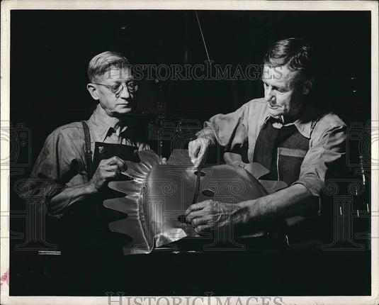 1943 Press Photo Aircraft Part - nea98896 - Historic Images