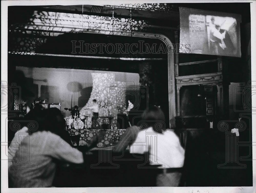 1967 Press Photo People in bar watching band play - nea99025 - Historic Images