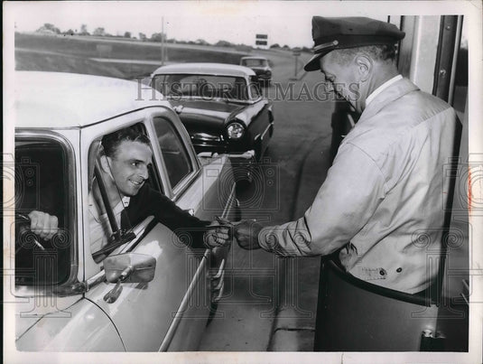 1955 Press Photo Robert Brown at tollbooth on new Ohio turnpike - nea99037 - Historic Images
