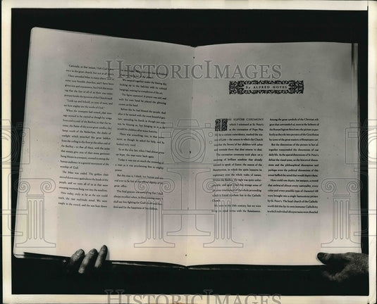 1939 View of Memorial book from Archbishop Cicognani to Pop Pius XII - Historic Images