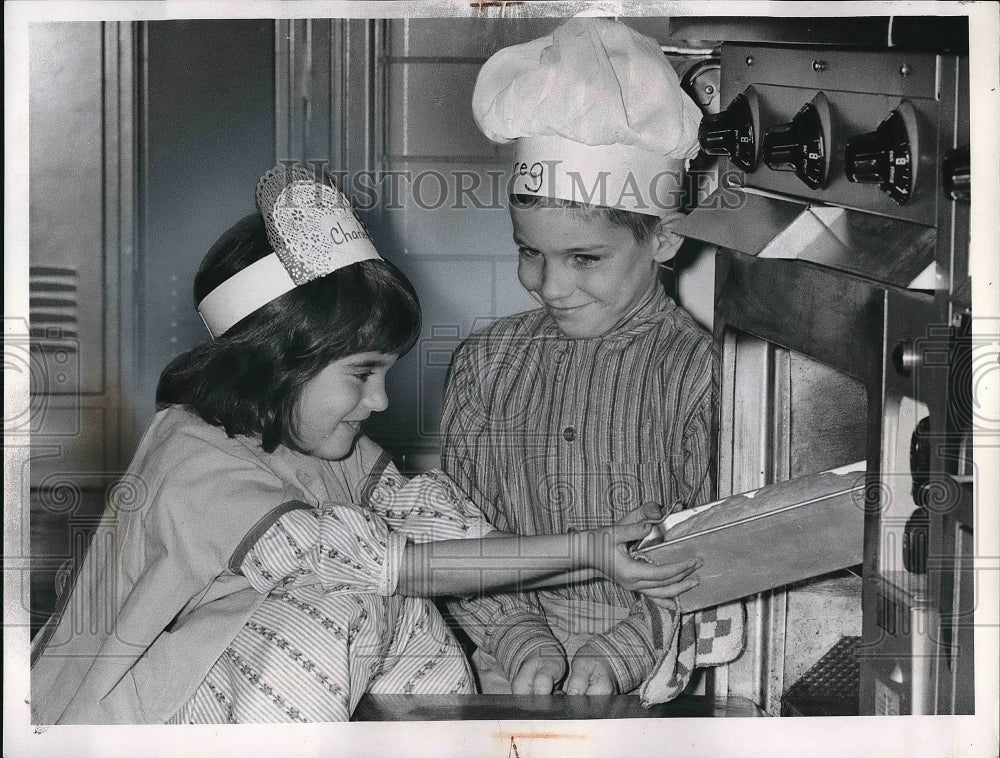 1962 Charlene Condol, Greg Gulosh, Brooklyn School Cooking Class - Historic Images