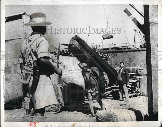 1941 Press Photo Supplies from U.S. England Australia for Russia, Bandar Shahpur - Historic Images