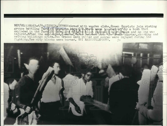 1958 Press Photo Greek Cypriots Rioting Turkish Cypriots Bomb Battle - nea99218 - Historic Images