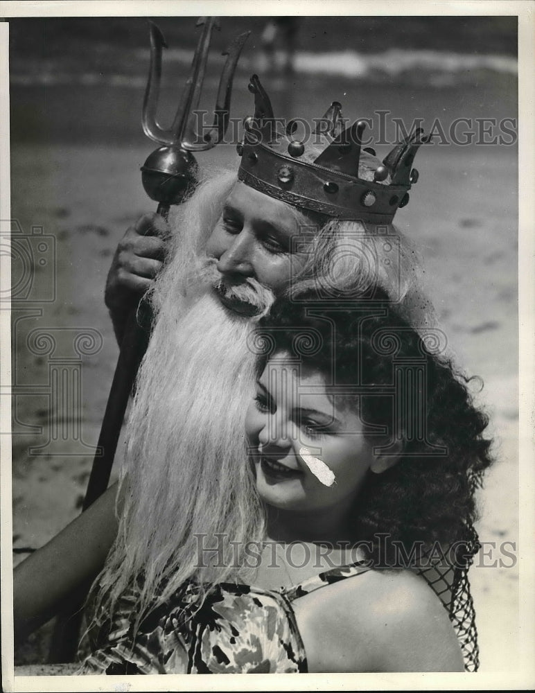 1939 King Neptune Venice California Beauty Pageant Models - Historic Images