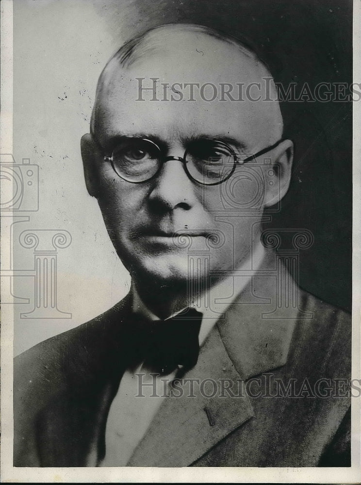 1932 Iowa State Auditor J. W. Long suspended for padding expenses - Historic Images